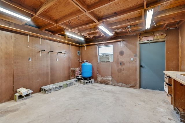 4706 Ric Dr, Midland, TX 79703