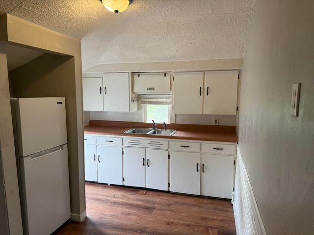 297 E Forest Avenue, Muskegon, MI 49442