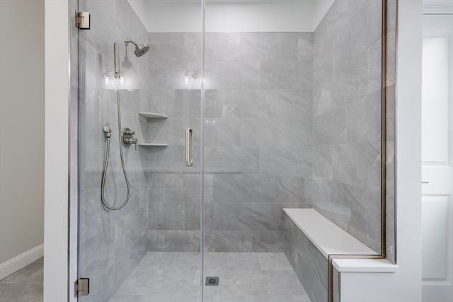 17 Strongwater Drive, Salem, MA 01970