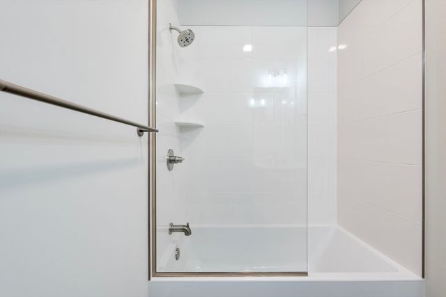 17 Strongwater Drive, Salem, MA 01970