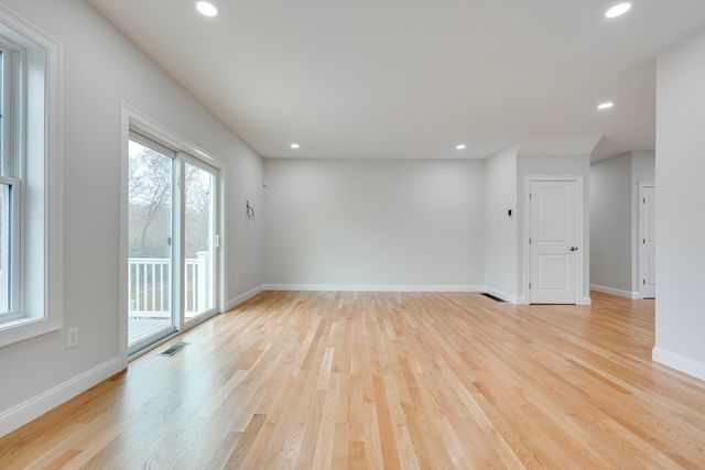 17 Strongwater Drive, Salem, MA 01970