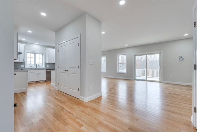 17 Strongwater Drive, Salem, MA 01970