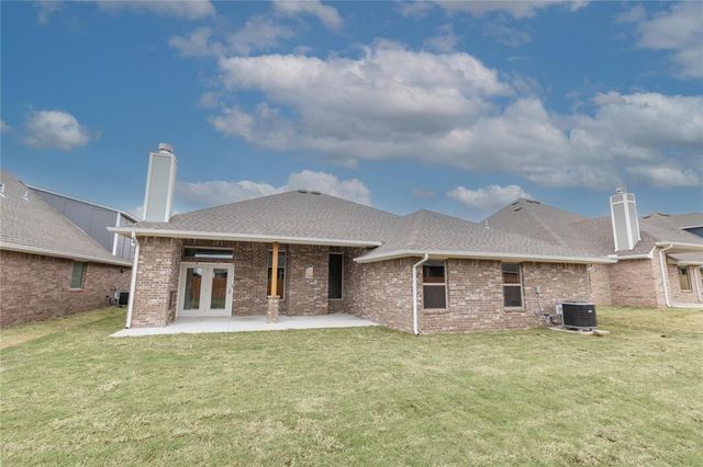 10305 SW 56th Street, Mustang, OK 73064
