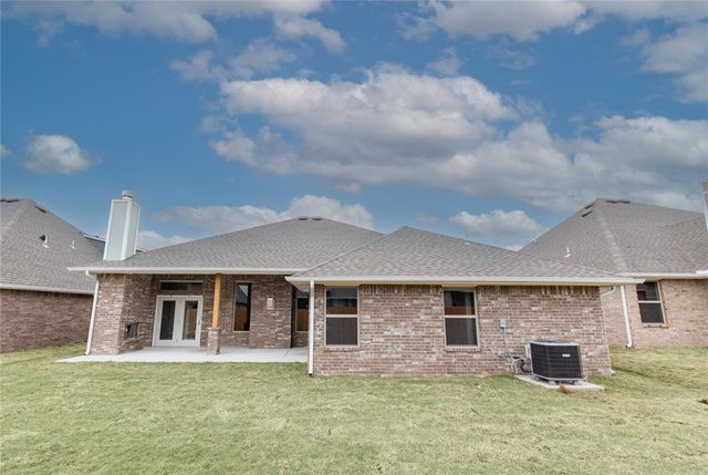 10305 SW 56th Street, Mustang, OK 73064