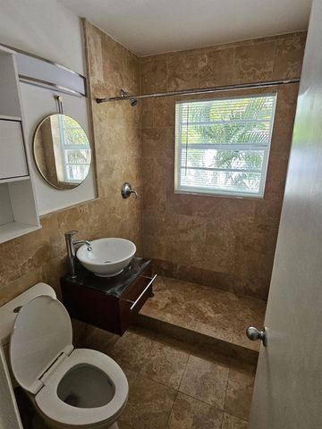 7950 Abbott Avenue 13, Miami Beach, FL 33141