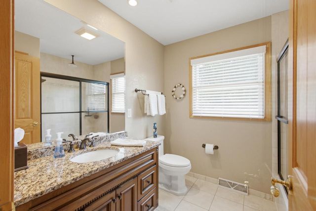 S77W20542 Hillendale DRIVE, Muskego, WI 53150