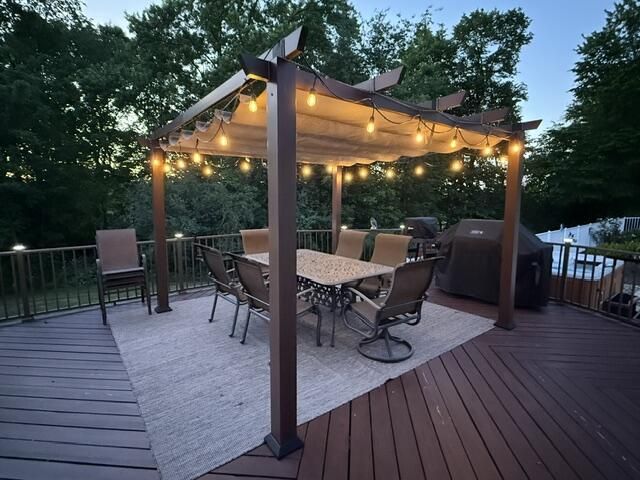 S77W20542 Hillendale DRIVE, Muskego, WI 53150