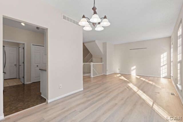 112 Burwyck Park Drive, Saline, MI 48176