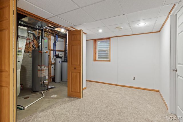 112 Burwyck Park Drive, Saline, MI 48176