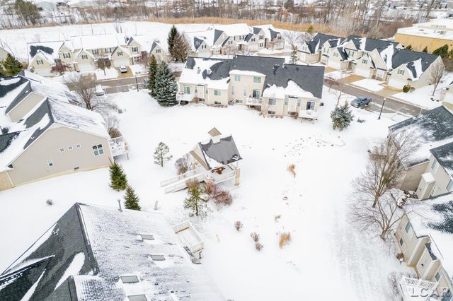 112 Burwyck Park Drive, Saline, MI 48176