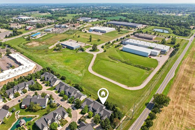 112 Burwyck Park Drive, Saline, MI 48176