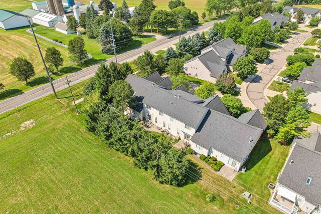 112 Burwyck Park Drive, Saline, MI 48176