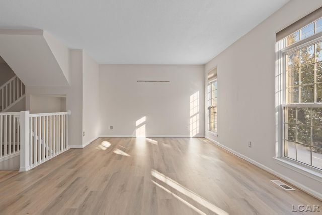 112 Burwyck Park Drive, Saline, MI 48176