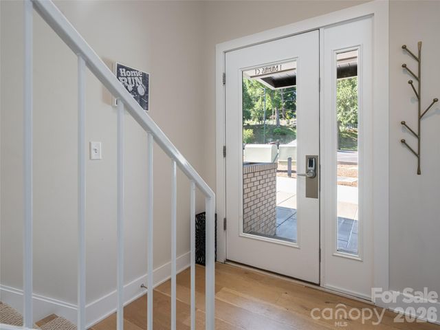 1 Bauhaus Court, Asheville, NC 28801