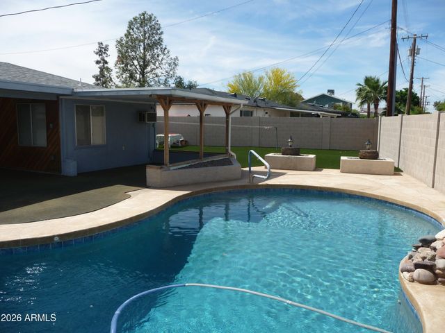 6538 E OAK Street, Scottsdale, AZ 85257