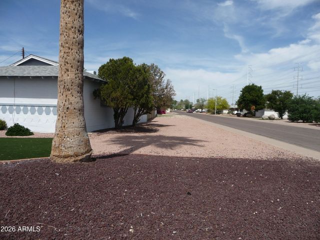 6538 E OAK Street, Scottsdale, AZ 85257