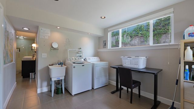 1141 NW Sunset Drive, Grants Pass, OR 97526