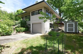 1141 NW Sunset Drive, Grants Pass, OR 97526