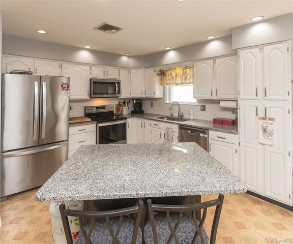 503 Chestnut Ridge Road, Dover Plains, NY 12522