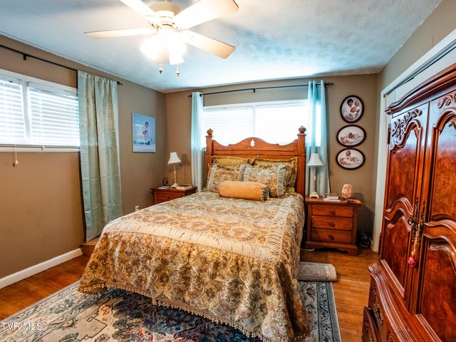125 Cresswood Drive, Rogersville, TN 37857