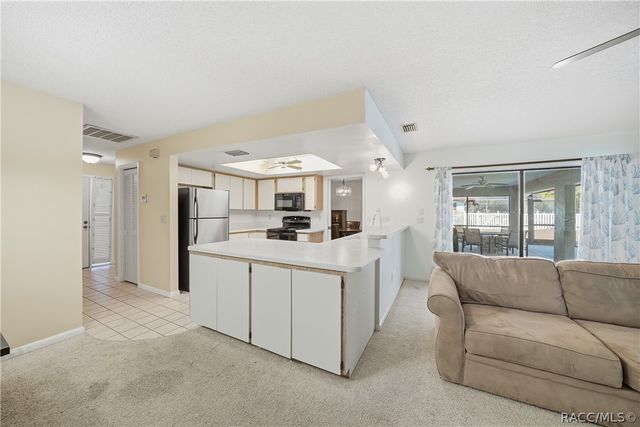 4 Blair Court, Homosassa, FL 34446