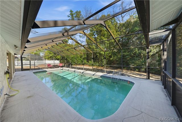 4 Blair Court, Homosassa, FL 34446