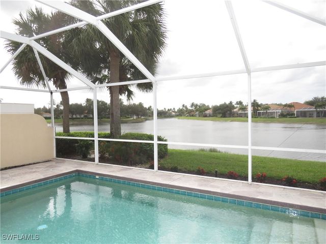 4235 Redonda LN, Naples, FL 34119