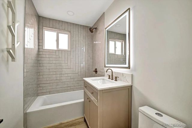 2802 Cowley Way, San Diego, CA 92110