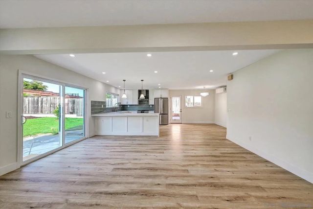 2802 Cowley Way, San Diego, CA 92110