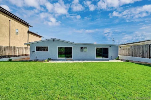 2802 Cowley Way, San Diego, CA 92110