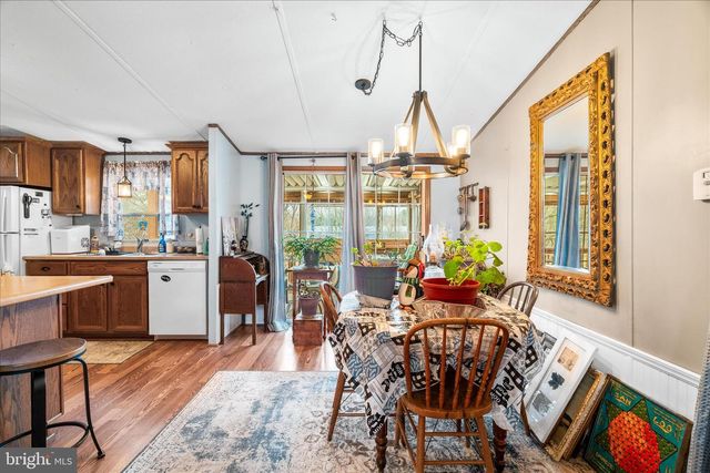 27 BONNEAU HEIGHTS RD, Gettysburg, PA 17325