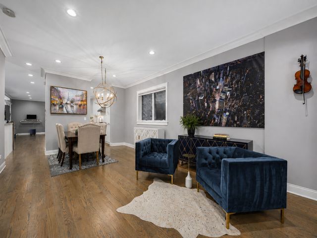 2506 N Southport Avenue 1, Chicago, IL 60614