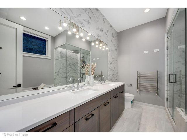 2506 N Southport Avenue 1, Chicago, IL 60614
