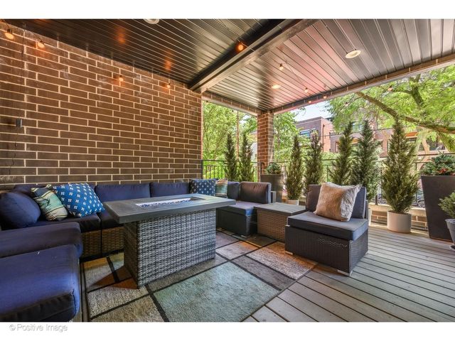 2506 N Southport Avenue 1, Chicago, IL 60614