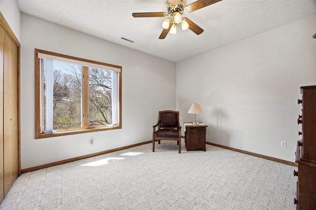 2792 Holly Court NW, Swisher, IA 52238