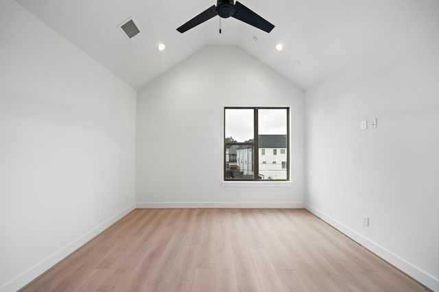 2914 Delano Street, Houston, TX 77004