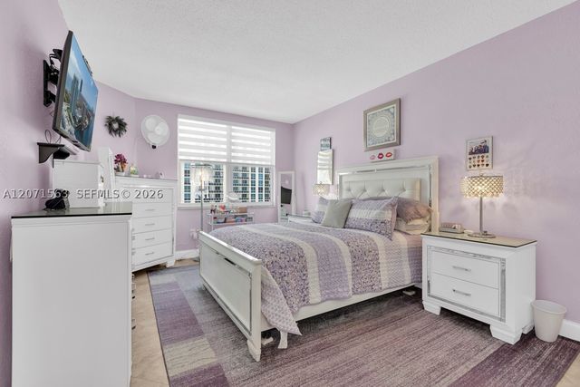 1965 S Ocean Dr 14B, Hallandale Beach, FL 33009