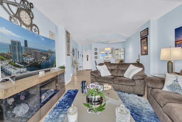 1965 S Ocean Dr 14B, Hallandale Beach, FL 33009