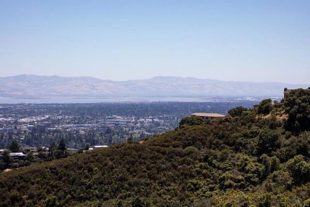 5 Clover Lane, San Carlos, CA 94070