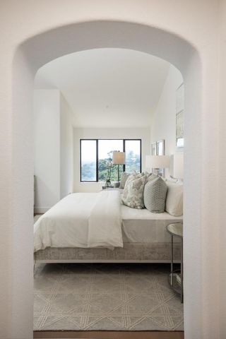 5 Clover Lane, San Carlos, CA 94070