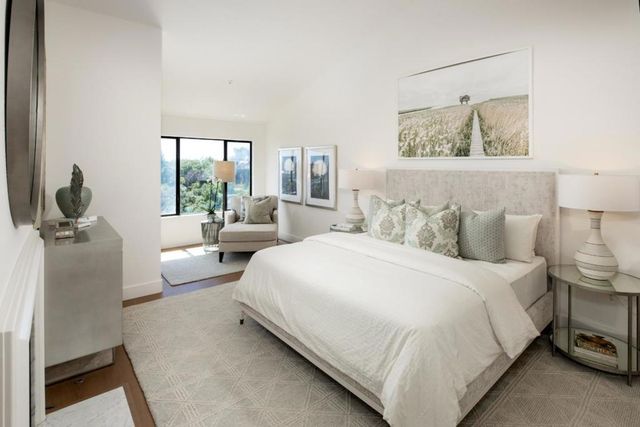 5 Clover Lane, San Carlos, CA 94070