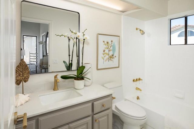 5 Clover Lane, San Carlos, CA 94070