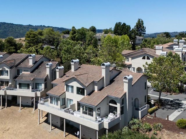 5 Clover Lane, San Carlos, CA 94070