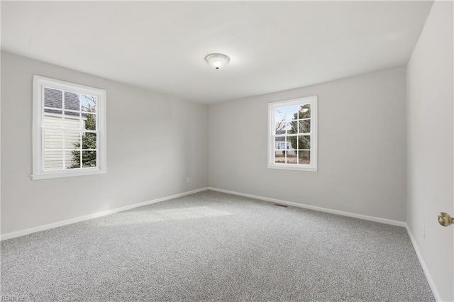 1822 Croyden RD, Norfolk, VA 23503