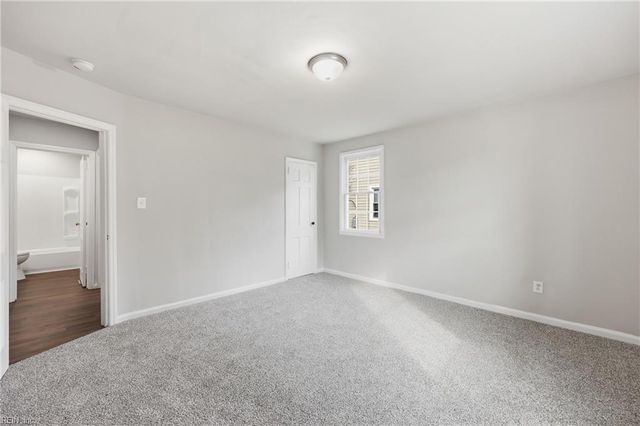 1822 Croyden RD, Norfolk, VA 23503