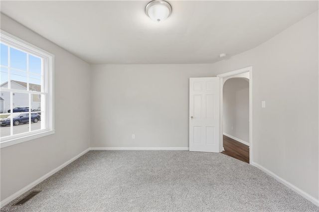 1822 Croyden RD, Norfolk, VA 23503