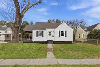 1822 Croyden RD, Norfolk, VA 23503