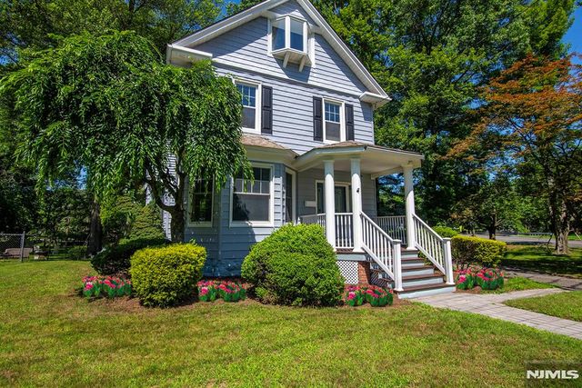 126 Grant Avenue, Cresskill, NJ 07626