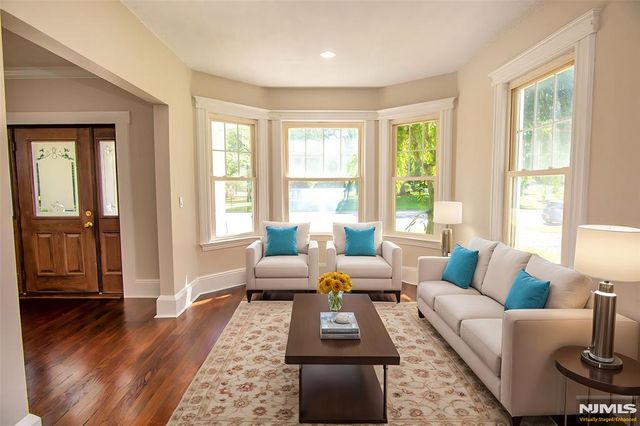 126 Grant Avenue, Cresskill, NJ 07626