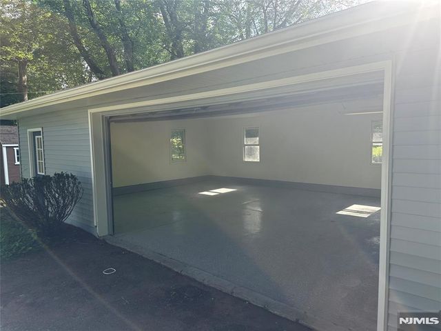 126 Grant Avenue, Cresskill, NJ 07626